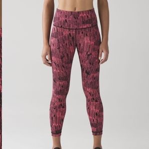 Lululemon High Times Pant. Size 6